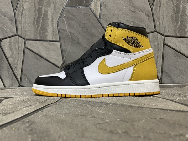 ナイキ靴正面デザイン